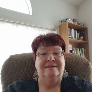 Meet your Posher, Vicki